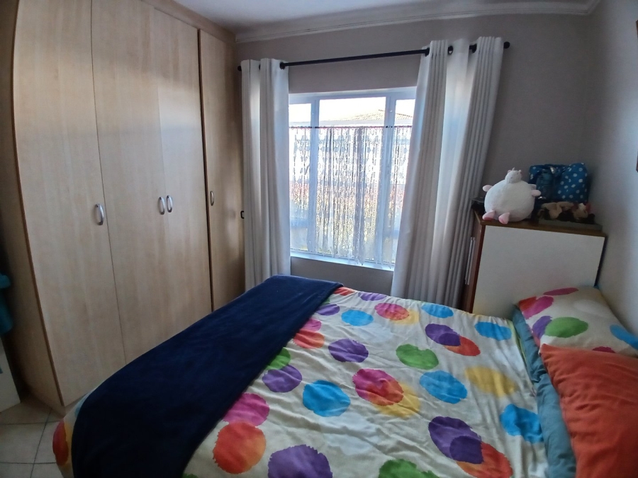 1 Bedroom Property for Sale in Reebok Western Cape